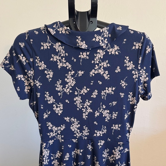 Floral Blue Wrap Dress - Picture 10 of 11